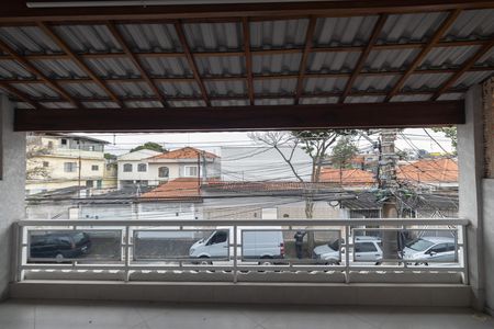 Casa à venda com 200m², 3 quartos e 2 vagas Casa à venda com 200m², 3 quartos e 2 vagasVaranda da Suíte
