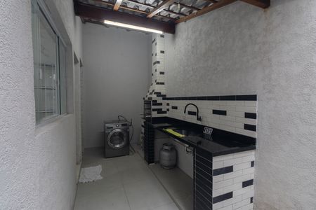 Casa à venda com 200m², 3 quartos e 2 vagas Casa à venda com 200m², 3 quartos e 2 vagasÁrea de Serviço