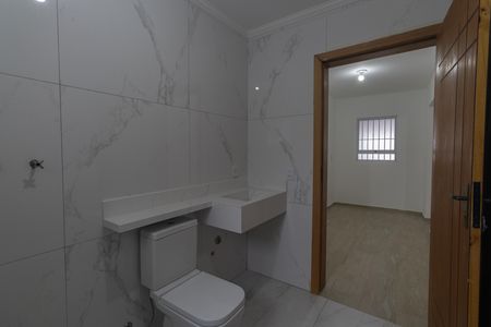 Casa à venda com 200m², 3 quartos e 2 vagas Casa à venda com 200m², 3 quartos e 2 vagasBanheiro da Suíte