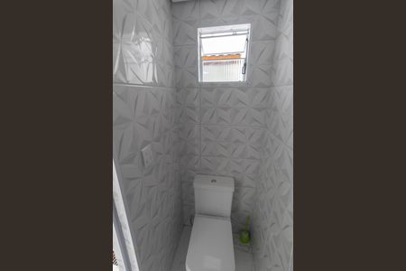 Casa à venda com 200m², 3 quartos e 2 vagas Casa à venda com 200m², 3 quartos e 2 vagasÁrea de Serviço
