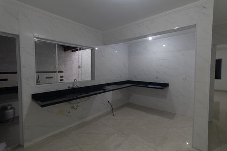 Casa à venda com 200m², 3 quartos e 2 vagas Casa à venda com 200m², 3 quartos e 2 vagasCozinha