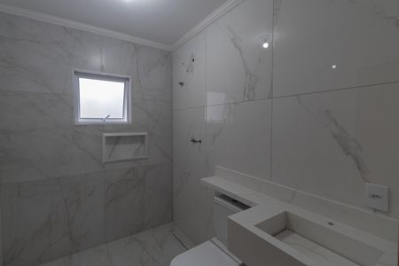 Casa à venda com 200m², 3 quartos e 2 vagas Casa à venda com 200m², 3 quartos e 2 vagasBanheiro da Suíte