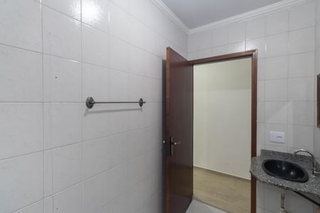 Casa à venda com 200m², 3 quartos e 2 vagas Casa à venda com 200m², 3 quartos e 2 vagasBanheiro