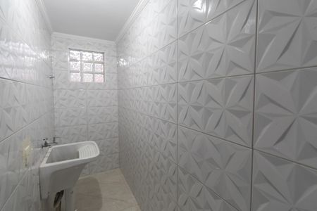 Casa à venda com 200m², 3 quartos e 2 vagas Casa à venda com 200m², 3 quartos e 2 vagasÁrea de Serviço