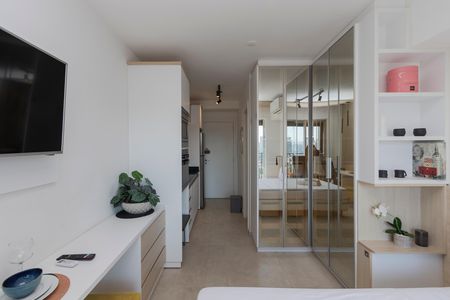 Studio à venda com 29m², 1 quarto e sem vaga Studio à venda com 29m², 1 quarto e sem vagaStudio