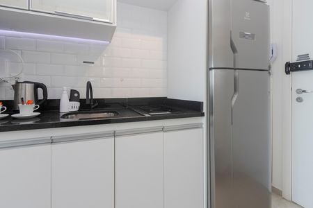 Studio à venda com 29m², 1 quarto e sem vaga Studio à venda com 29m², 1 quarto e sem vagaCozinha
