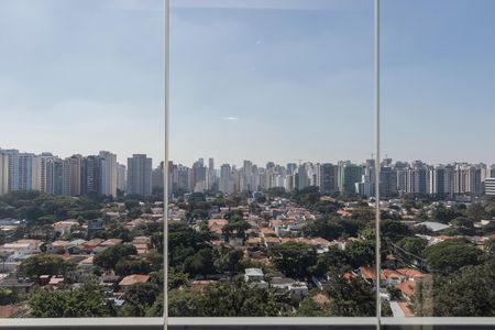 Studio à venda com 29m², 1 quarto e sem vaga Studio à venda com 29m², 1 quarto e sem vagaVaranda