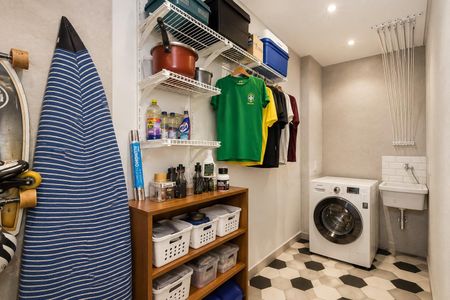 Apartamento para alugar com 140m², 2 quartos e 1 vaga Apartamento para alugar com 140m², 2 quartos e 1 vagaÁrea de Serviço