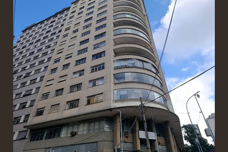 Apartamento para alugar com 140m², 2 quartos e 1 vaga Apartamento para alugar com 140m², 2 quartos e 1 vagaFachada