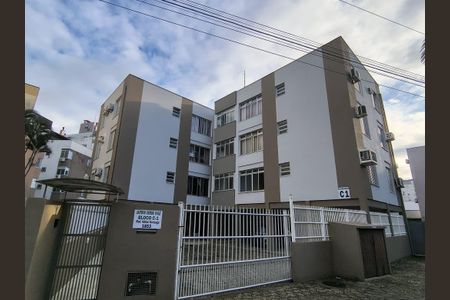 Apartamento para alugar com 40m², 1 quarto e 1 vaga Apartamento para alugar com 40m², 1 quarto e 1 vagaFachada