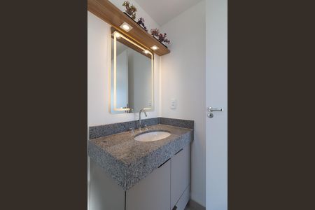 Apartamento para alugar com 33m², 1 quarto e sem vaga Apartamento para alugar com 33m², 1 quarto e sem vagaBanheiro