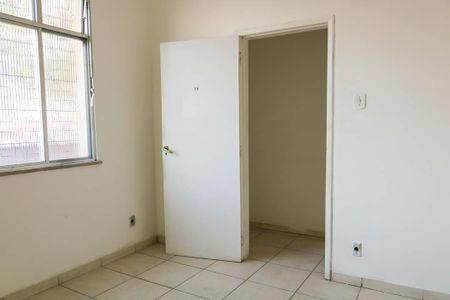 Casa à venda com 175m², 4 quartos e 2 vagas Casa à venda com 175m², 4 quartos e 2 vagasQuarto 1