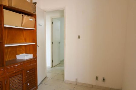 Casa à venda com 175m², 4 quartos e 2 vagas Casa à venda com 175m², 4 quartos e 2 vagasQuarto 2