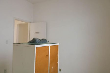 Casa à venda com 175m², 4 quartos e 2 vagas Casa à venda com 175m², 4 quartos e 2 vagasQuarto 3