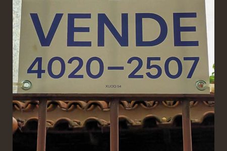 Casa à venda com 175m², 4 quartos e 2 vagas Casa à venda com 175m², 4 quartos e 2 vagasplaca