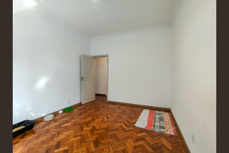 Apartamento para alugar com 95m², 3 quartos e sem vaga Apartamento para alugar com 95m², 3 quartos e sem vagaQuarto 1