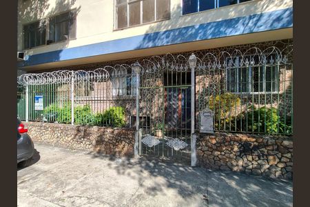 Apartamento para alugar com 95m², 3 quartos e sem vaga Apartamento para alugar com 95m², 3 quartos e sem vagaFachada e portaria
