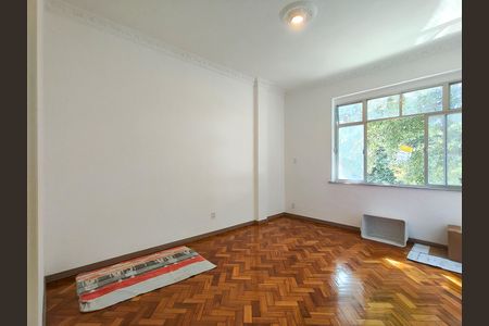 Apartamento para alugar com 95m², 3 quartos e sem vaga Apartamento para alugar com 95m², 3 quartos e sem vagaQuarto 1
