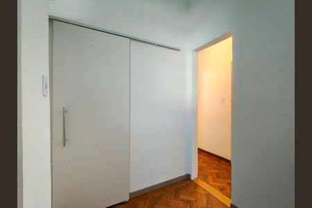 Apartamento para alugar com 95m², 3 quartos e sem vaga Apartamento para alugar com 95m², 3 quartos e sem vagaQuarto 2