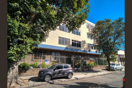 Apartamento para alugar com 95m², 3 quartos e sem vaga Apartamento para alugar com 95m², 3 quartos e sem vagaFachada e portaria