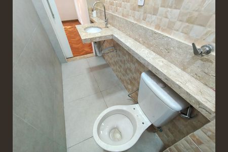 Apartamento para alugar com 95m², 3 quartos e sem vaga Apartamento para alugar com 95m², 3 quartos e sem vagaBanheiro da Suíte