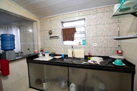 Casa à venda com 250m², 2 quartos e 4 vagas Casa à venda com 250m², 2 quartos e 4 vagasCozinha