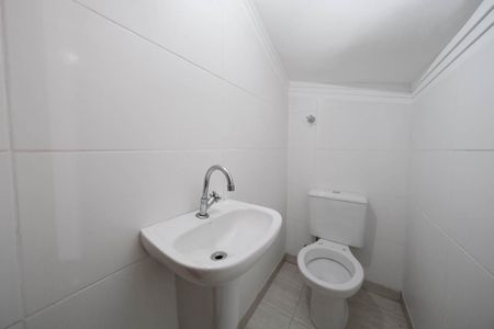 Casa de condomínio para alugar com 114m², 2 quartos e 1 vagaLavabo