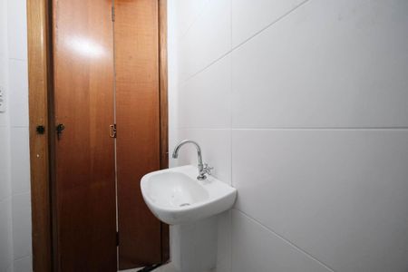 Casa de condomínio para alugar com 114m², 2 quartos e 1 vagaLavabo
