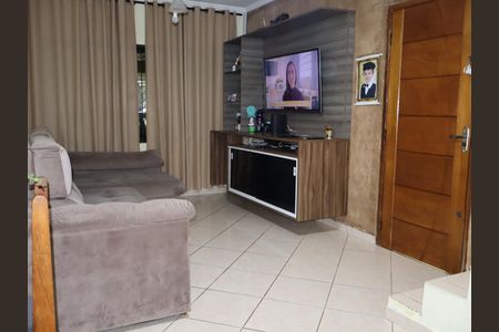 Casa à venda com 3 quartos, 125m² em Jardim Nove de Julho, São Paulo