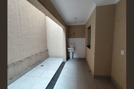 Área externa de casa à venda com 3 quartos, 110m² em Chora Menino, São Paulo
