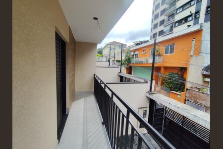Varanda de casa à venda com 3 quartos, 110m² em Chora Menino, São Paulo