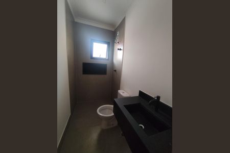 Banheiro de casa à venda com 3 quartos, 110m² em Chora Menino, São Paulo