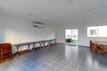Apartamento para alugar com 42m², 2 quartos e 1 vagaÁrea comum - Salão de festas