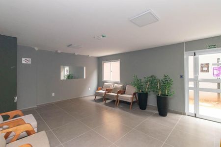 Studio à venda com 34m², 1 quarto e sem vaga Studio à venda com 34m², 1 quarto e sem vagaHall social