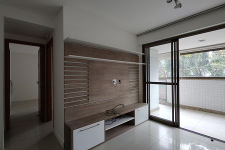 Apartamento para alugar com 122m², 4 quartos e 2 vagasSala