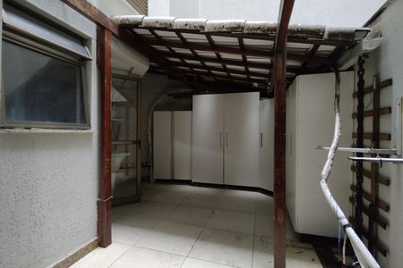 Apartamento para alugar com 122m², 4 quartos e 2 vagasÁrea de Serviço