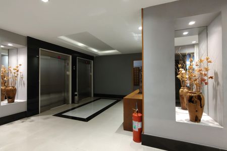 Apartamento para alugar com 122m², 4 quartos e 2 vagasHall de entrada