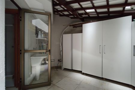 Apartamento para alugar com 122m², 4 quartos e 2 vagasÁrea de Serviço