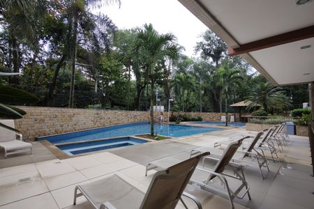 Apartamento para alugar com 122m², 4 quartos e 2 vagasÁrea comum - Piscina