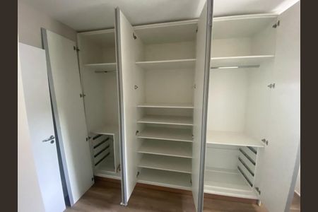 Casa à venda com 127m², 3 quartos e 2 vagas