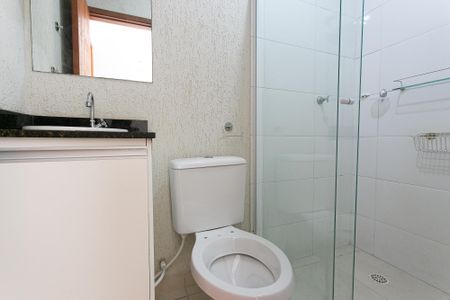 Banheiro de apartamento para alugar com 1 quarto, 27m² em Chácara Santo Antônio (zona Leste), São Paulo