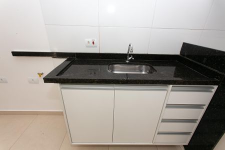 Cozinha de apartamento para alugar com 1 quarto, 27m² em Chácara Santo Antônio (zona Leste), São Paulo