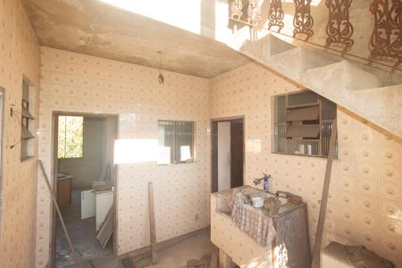 Casa à venda com 600m², 1 quarto e 2 vagas Casa à venda com 600m², 1 quarto e 2 vagasCozinha