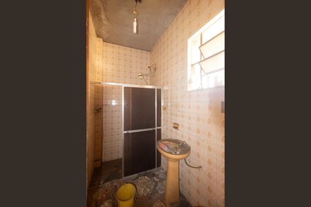 Banheiro de casa à venda com 1 quarto, 600m² em Campo Grande, Rio de Janeiro