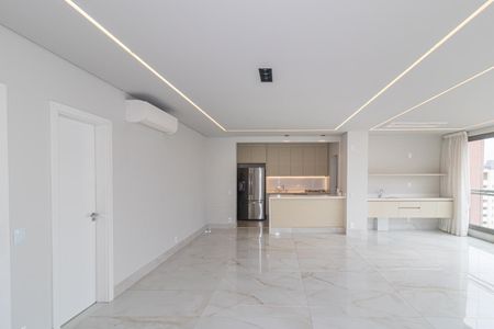 Apartamento para alugar com 134m², 2 quartos e 2 vagas Apartamento para alugar com 134m², 2 quartos e 2 vagasSala