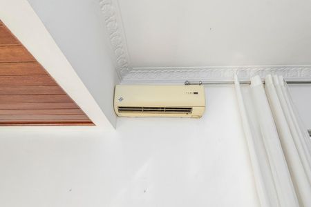 Casa à venda com 170m², 4 quartos e 1 vaga1º andar - Sala