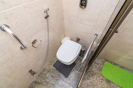 Casa à venda com 170m², 4 quartos e 1 vaga1º andar - Banheiro