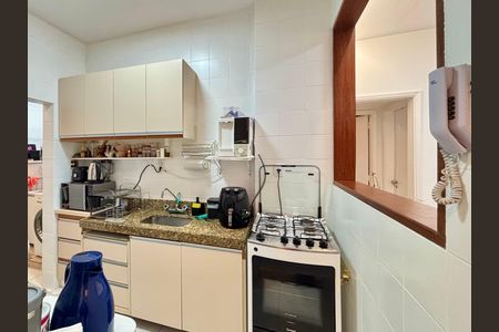 Apartamento para alugar com 75m², 2 quartos e sem vaga