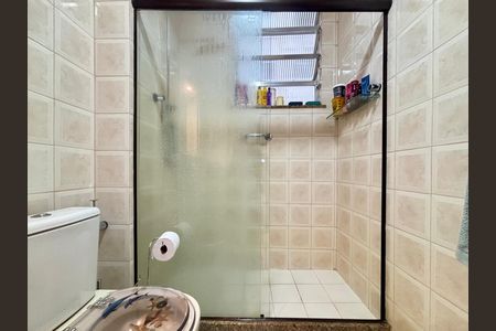 Apartamento para alugar com 75m², 2 quartos e sem vaga