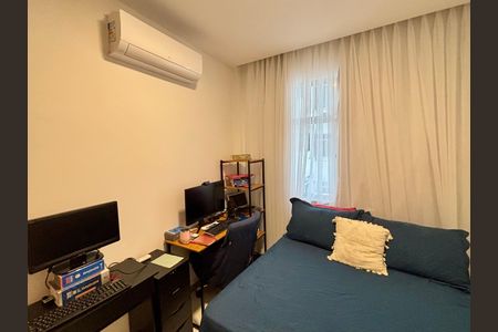 Apartamento para alugar com 75m², 2 quartos e sem vaga
